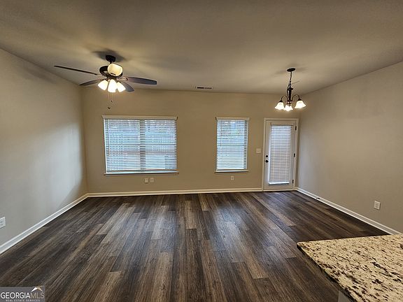 5th image of 6056 Oak Bend Ct