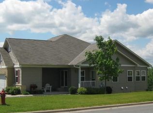 10611 188th St W, Lakeville, MN 55044