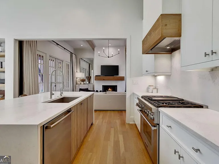 118 Gainey Ln — Photo 15