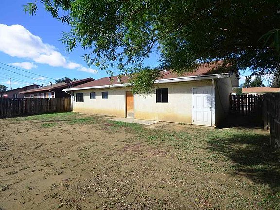 3rd image of 402 Calle Pinon