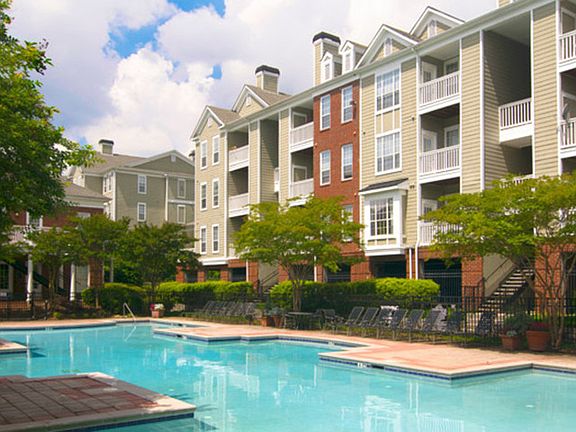 4th image of 50 Lincoln Court Ave NE #1538754