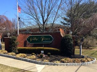 1138 2a Valley Rd UNIT 2A, Wayne, NJ 07470