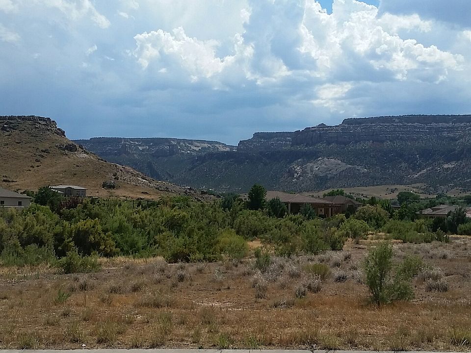 Huge Monument view