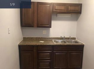 1121 E 81st St APT 3W, Chicago, IL 60619