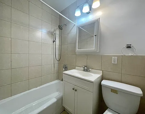 Rented by Maz Group NY | media 14