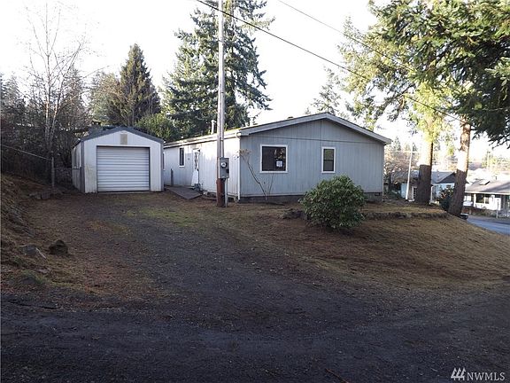 2nd image of 1103 May Ave