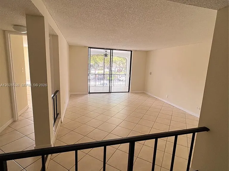 3760 Inverrary Dr #2A — Photo 9