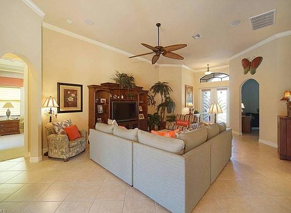 3rd image of 5509 Merlyn Ln