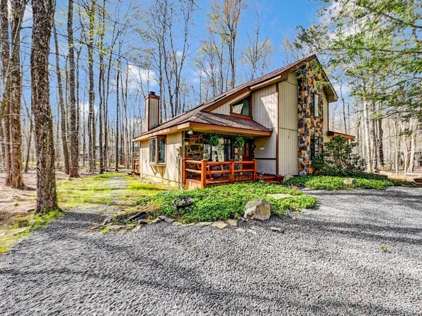 158 Flintlock Trl, Pocono Pines, PA 18350