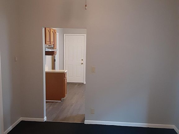 5th image of 4849 Northcote Ave APT 1