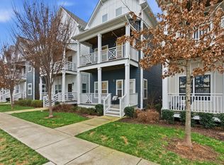 1633 54th Ave N #15, Nashville, TN 37209