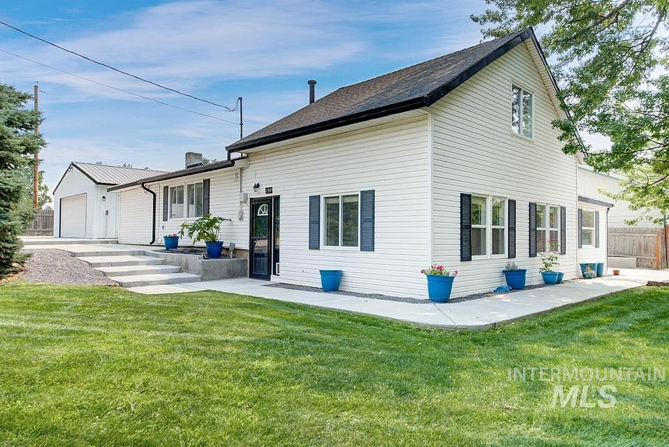 1304 Uvalde St, Caldwell, ID 83605 Zillow