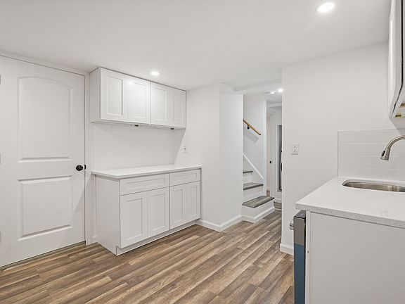 2nd image of 212 Davis Ave #C