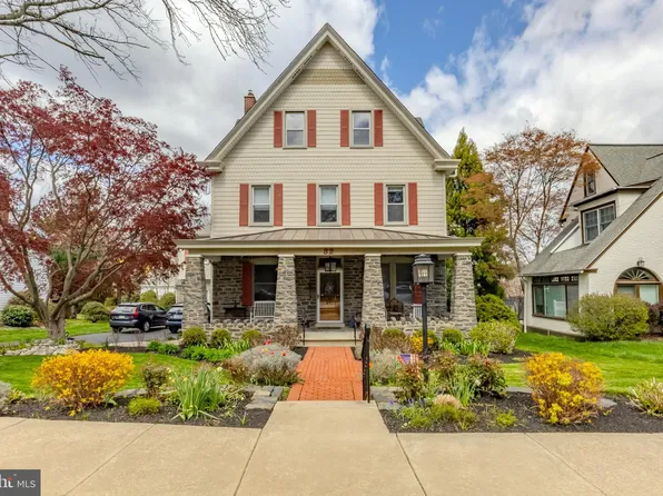 32 Llandillo Rd, Havertown, PA 19083