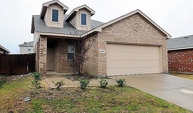 1st image of 4007 Houston Dr