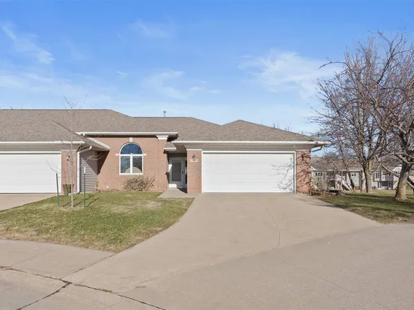 1648 Somerset Ln, Iowa City, IA 52240
