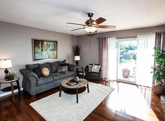 2nd image of 13208 Miriposa Dr