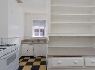Serene Court, Portland, OR 97232