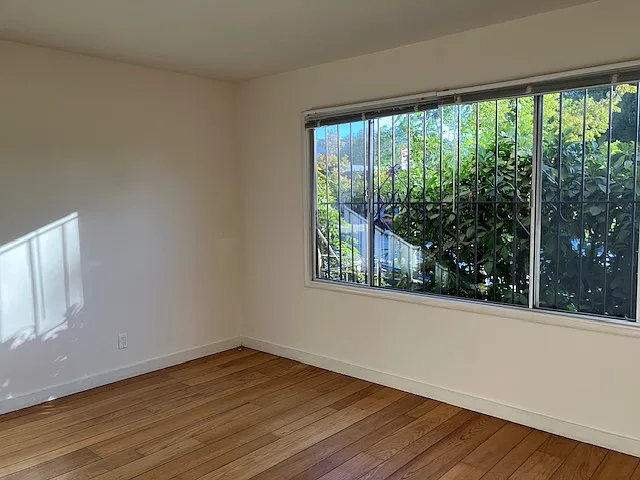 1 bed, 570 sqft, $1,950 — Photo 2