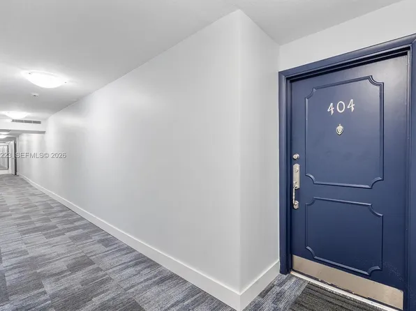 3860 NE 170th St APT 404, North Miami Beach, FL 33160