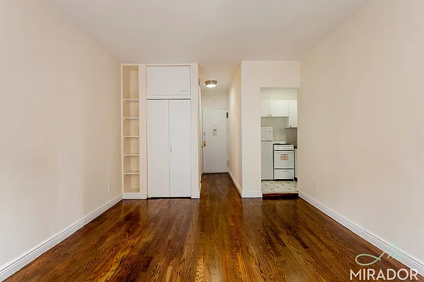 Rented by Mirador Real Estate | media 16