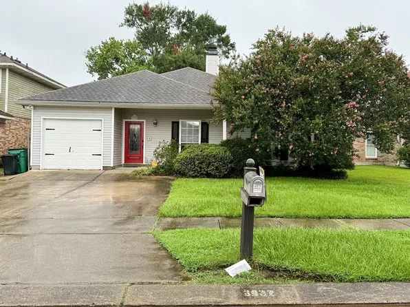 3932 E Bamboo Dr, Harvey, LA 70058