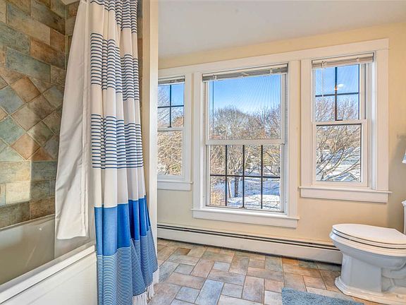 5th image of 100 Ocean Ave #6301