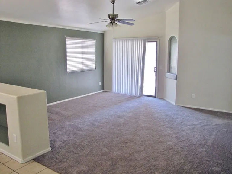 3054 Copper Pointe Dr — Photo 6
