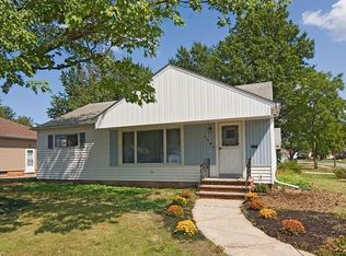 1787 Bellingham Rd, Mayfield Hts, OH 44124