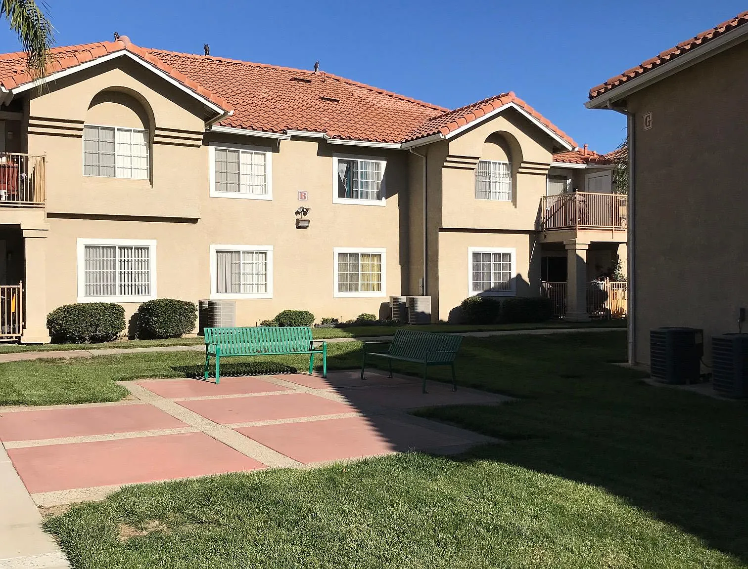 Walnut Grove Apartments — Photo 3