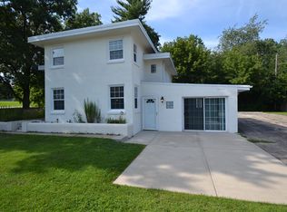 1399 Sheridan Rd, Winthrop Harbor, IL 60096