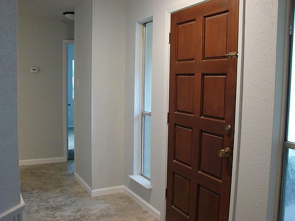 5th image of 6935 Renfro Dr