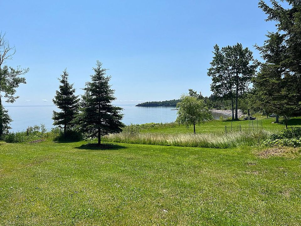 1586 Highway 61, Two Harbors, MN 55616 Zillow