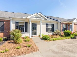 223 Waverly Ct, Lexington, SC 29072