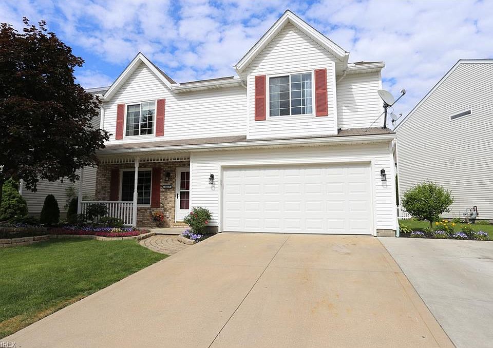 1st image of 1123 Oxford Cir