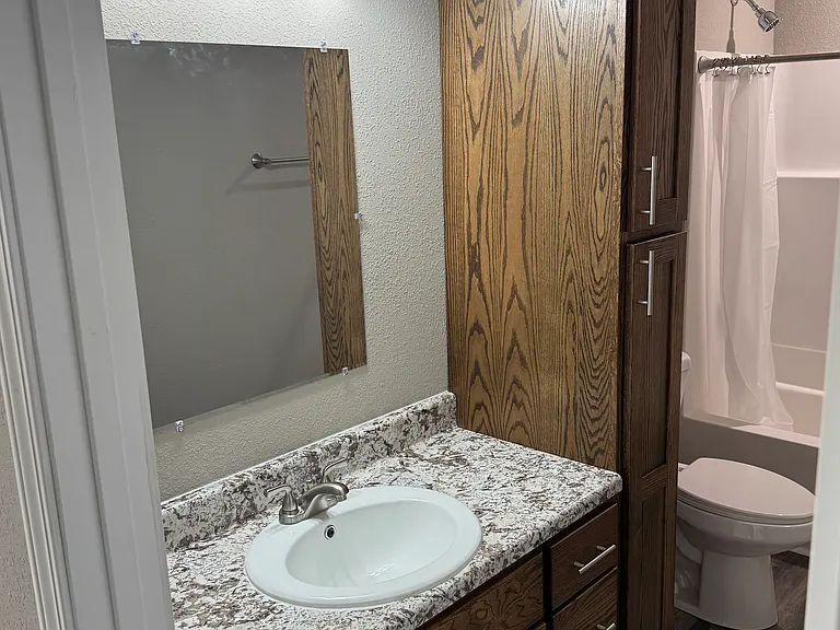 1617-1619-1637 1617ripley160e — Photo 13