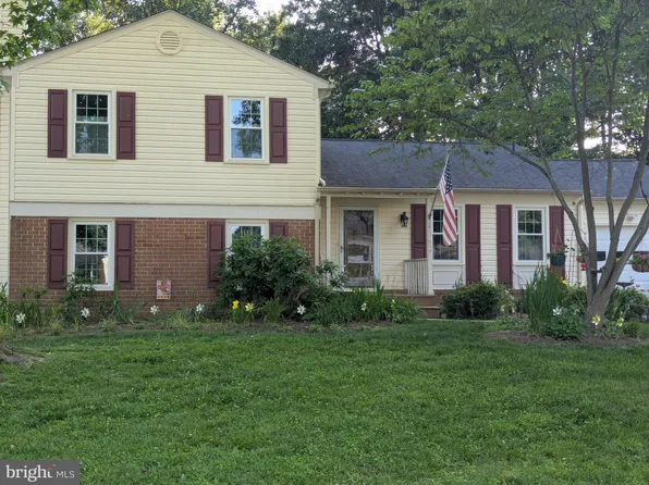 6 Wachs Ct, Olney, MD 20832