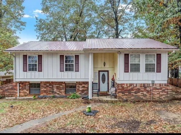 1302 Birchwood Cv, Jonesboro, AR 72401