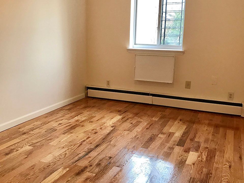 2nd image of 840 Calhoun Ave APT 1B