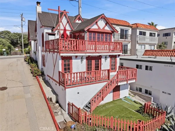 4308 Crest Dr, Manhattan Beach, CA 90266