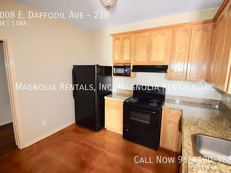 1008 E Daffodil Ave #216 — Photo 4
