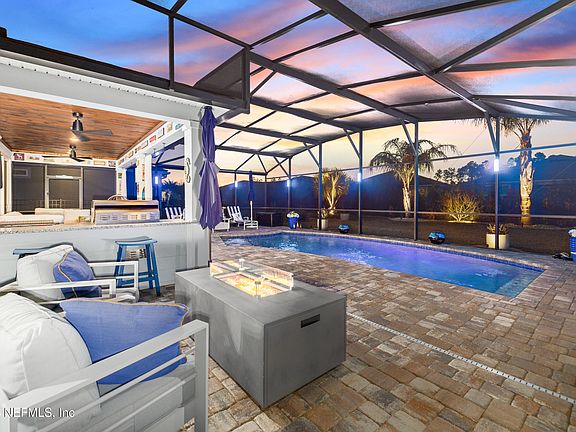 5th image of 113 SAND HARBOR Drive