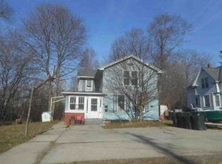 1220 N Chicago Ave, South Milwaukee, WI 53172
