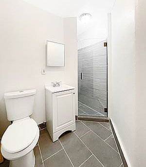 4th image of 3018 43rd St APT 1