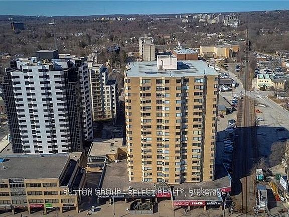 3rd image of 695 Richmond St #1605