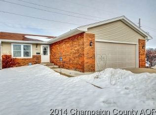 1626 E Fairlawn Dr, Urbana, IL