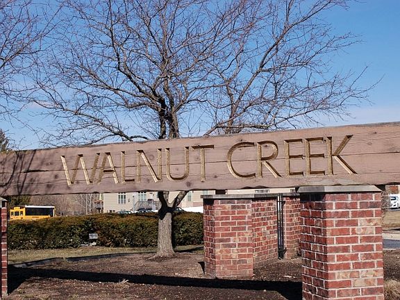 2nd image of 430 Walnut Creek Ln Unit 2502