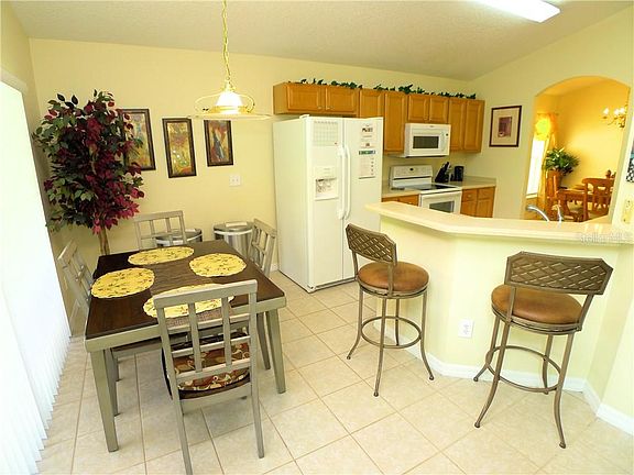 5th image of 8632 La Isla Dr