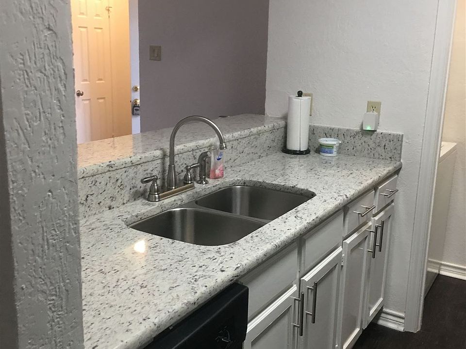 North Slopes Apartments - 6760 Eastridge Dr Dallas TX | Zillow