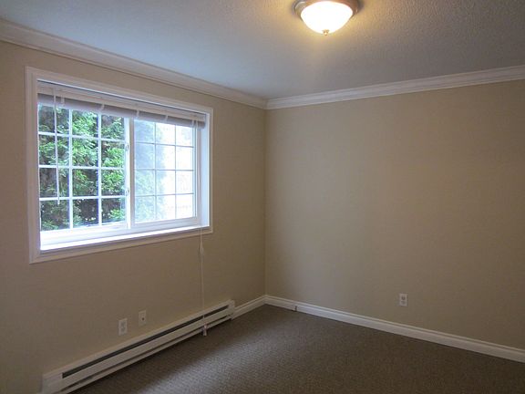 4th image of 1762 S 41st St